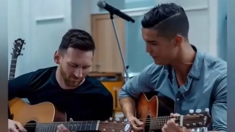 Messi y Cristiano Ronaldo hacen dueto y tocan la guitarra gracias a la IA
