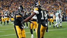 Russell Wilson brilla en su debut con Steelers y aplasta 37-15 a Jets