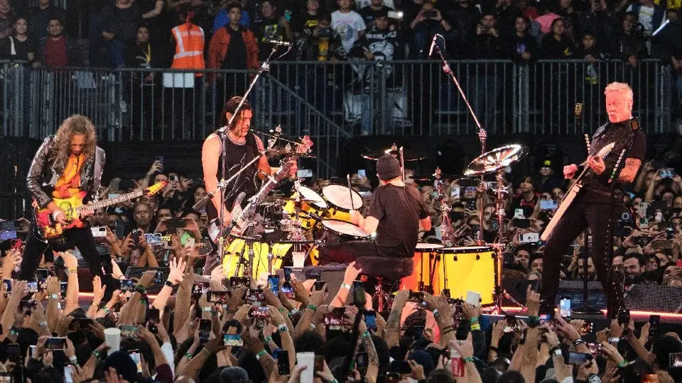 Metallica CMDX: ‘La Chona’, mucho slam y un Foro GNP que se ‘caía’, así la primera fecha