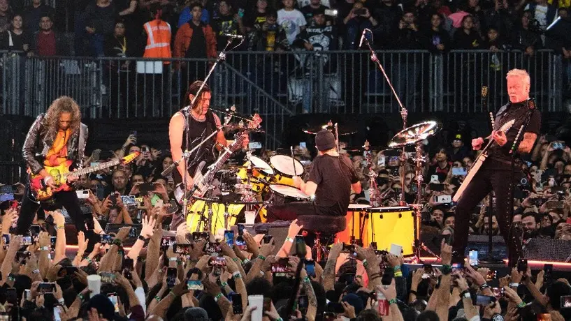 Metallica CMDX: ‘La Chona’, mucho slam y un Foro GNP que se ‘caía’, así la primera fecha