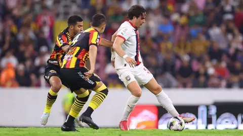Leones Negros viene de atrás y saca el empate ante Tapatío en la Ida de las Semis