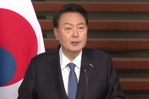 Corea del Sur: Suspenderían poderes constitucionales del presidente por imponer la ley marcial