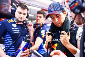 Helmut Marko confía en Checo Pérez para ganar el Campeonato de Constructores