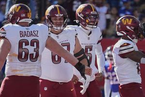 Washington Commanders sumó un nuevo triunfo, ¿buen augurio para los Demócratas?