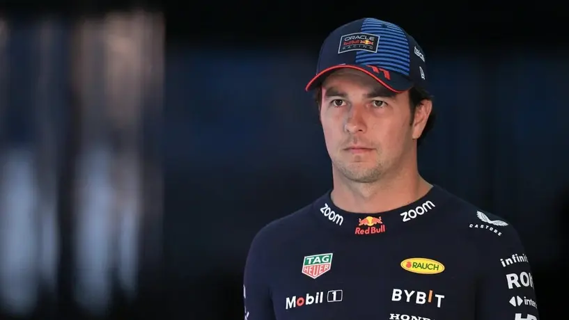 Helmut Marko no descarta la salida de Checo Pérez de Red Bull para 2025