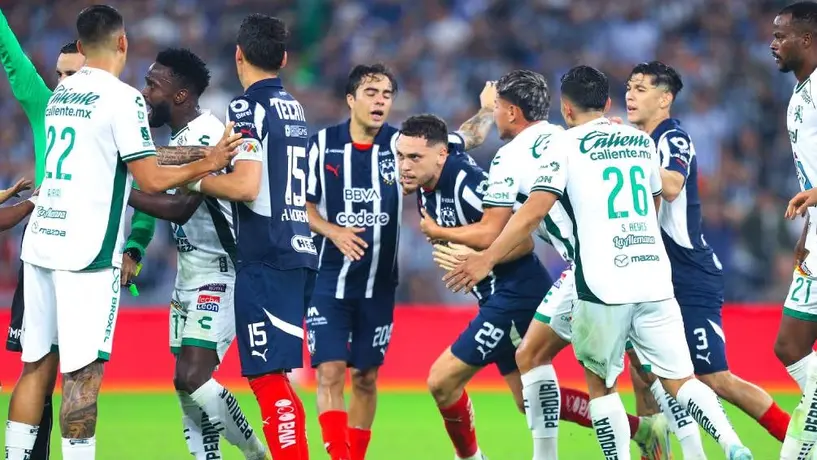 Rayados busca reducción de la sanción a Lucas Ocampos