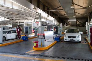 Planean una verificación de autos más estricta en todo México