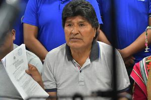 Emiten orden de aprehensión contra el expresidente de Bolivia, Evo Morales, por presunto abuso