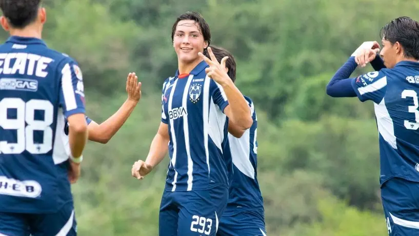 Hijo de Aldo de Nigris se proclamó campeón de goleo en la categoría sub-17