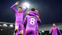 Raúl Jiménez y Fulham son goleados en casa por Wolverhampton