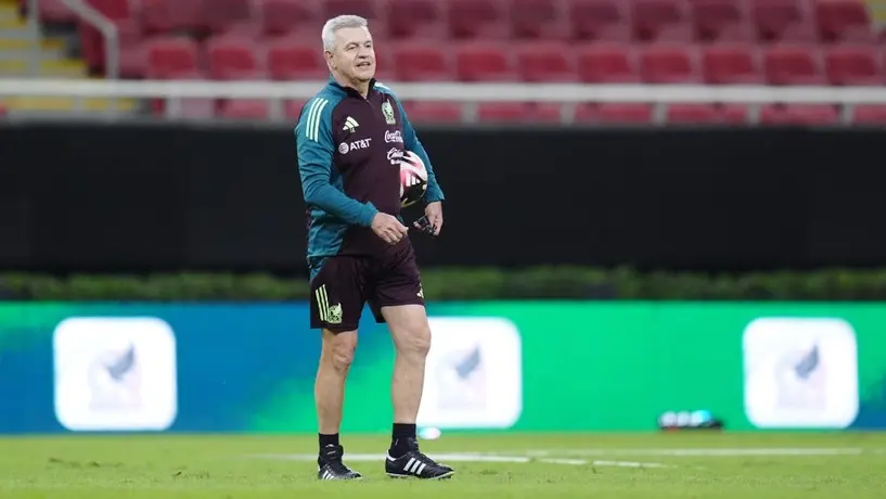 Selección Mexicana: Javier 'Vasco' Aguirre “no se desmayó, se cayó y tuvo mucho dolor”