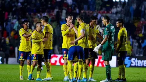 Néstor Araujo y su emotivo discurso a los canteranos de América antes del juego vs Querétaro