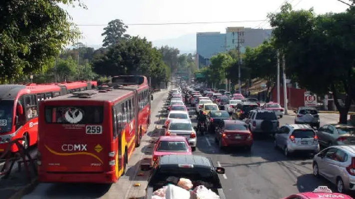 Hoy No Circula: Checa los autos que descansan este viernes 4 de octubre
