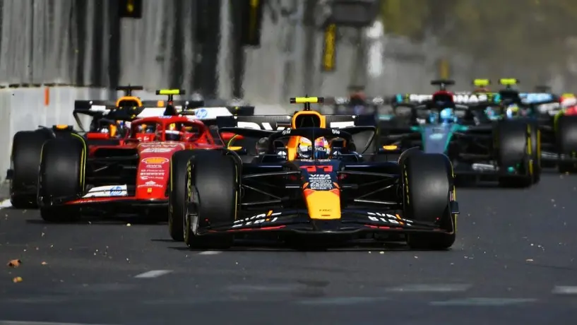 Fórmula 1: Pese a abandono en el GP de Azerbaiyán, Checo Pérez volvió a los Power Rankings