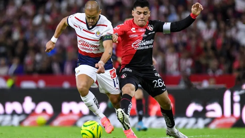 Clásico Tapatío: ¿Quién es el favorito para las casas de apuestas en el Atlas vs Chivas?