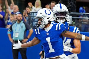 Los Colts le borran el invicto a Steelers tras derrotarlos 27-24 en el Lucas Oil Stadium
