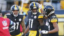 Wilson lanza para 2 touchdowns y los Steelers superan 27-14 a Browns