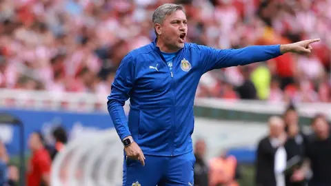 Manuel Ruano tras empate de Chivas: “Ha sido un desastre el partido”