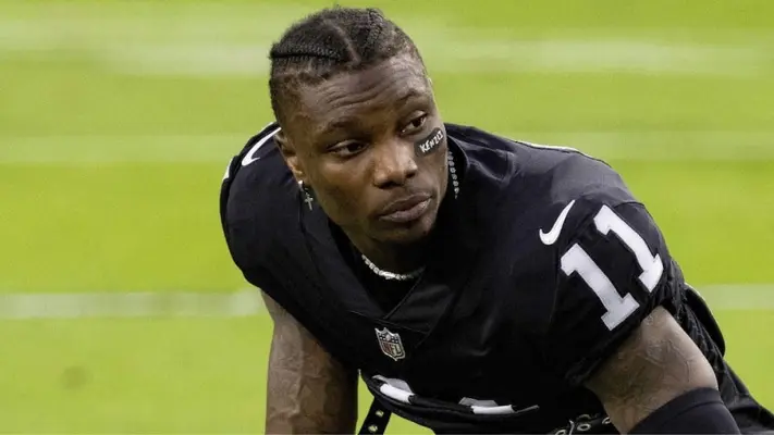 Tyreek Hill y otros jugadores de la NFL que han tenido problemas con la justicia