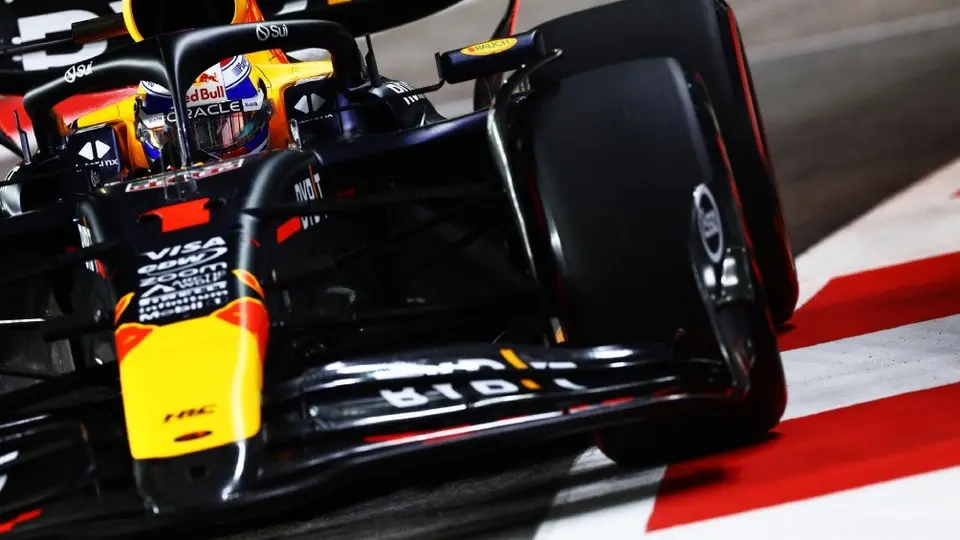 Max Verstappen señaló que se sintió más cómodo en el auto en la qualy en Singapur