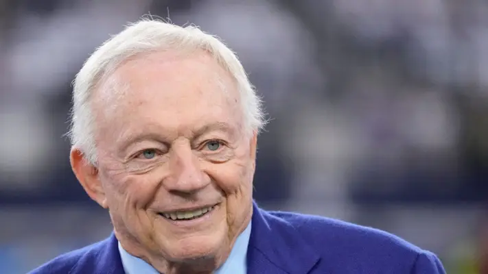 Jerry Jones reconoce las críticas hacía él por el la sequía en Dallas: 'Es justo'