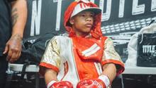 Curmel Moton, boxeador que es apadrinado por Mayweather, es objeto de burlas por peso