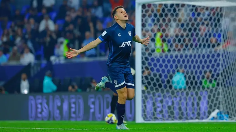 Pachuca humilla al Botafogo, campeón de Libertadores y Brasileirao, en Copa Intercontinental
