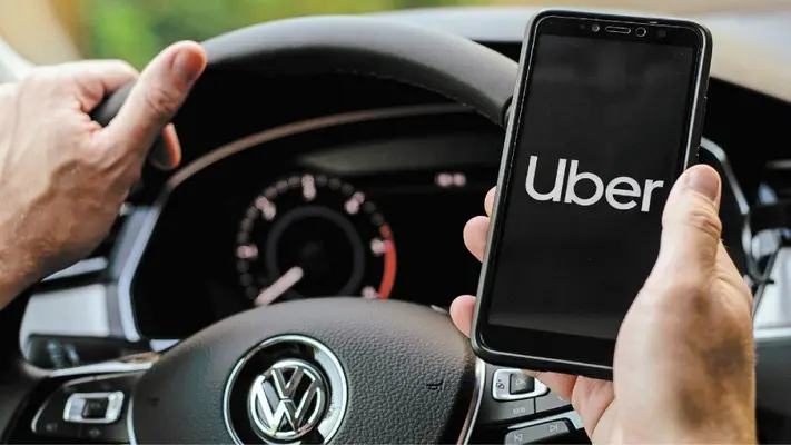 Éste es el bono que Uber ofrece a sus socios para tomar viajes en el Aeropuerto de la CDMX