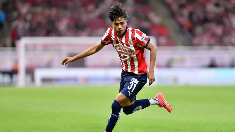 Yael Padilla, de estar borrado por Gago a revolucionar a Chivas bajo el mando de Arturo Ortega