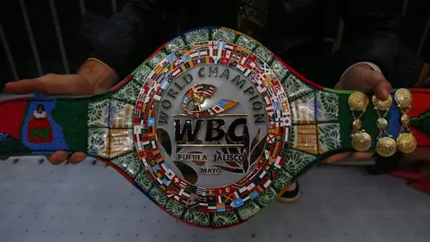 CMB revela las 10 mejores peleas para el 2025: Canelo vs Benavidez, Shakur vs Gervonta...
