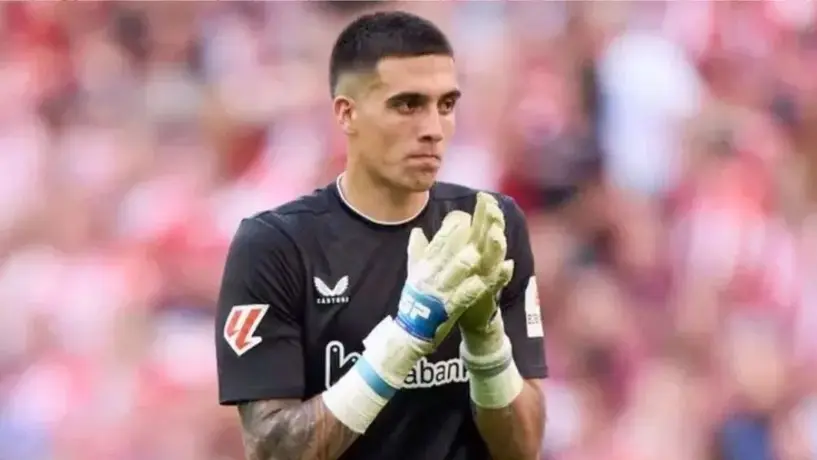 Álex Padilla juega con el Athletic y anota el autogol con el que empataron ante Sevilla
