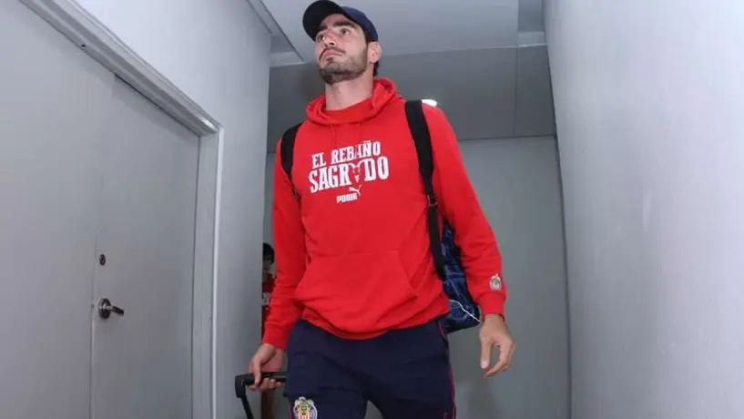 Chivas hace oficial la salida de Antonio 'Pollo' Briseño