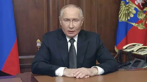 Vladimir Putin confirma lanzamiento de misil balístico contra Ucrania