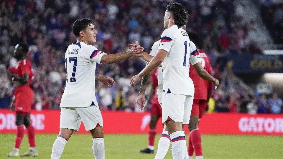 Cowell y Álex Zendejas aparecen en convocatoria de Estados Unidos y peligran para Play-In