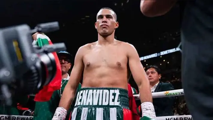 David Benavidez se aferra a su combate con Canelo Álvarez: "Tiene que pelear"