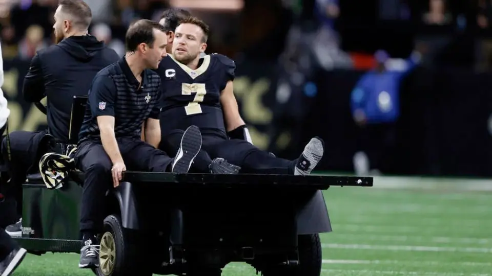 Taysom Hill se rompió el ligamento cruzado y se pierde toda la temporada de la NFL