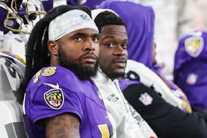 Ravens cortan al receptor Diontae Johnson de cara a los playoffs