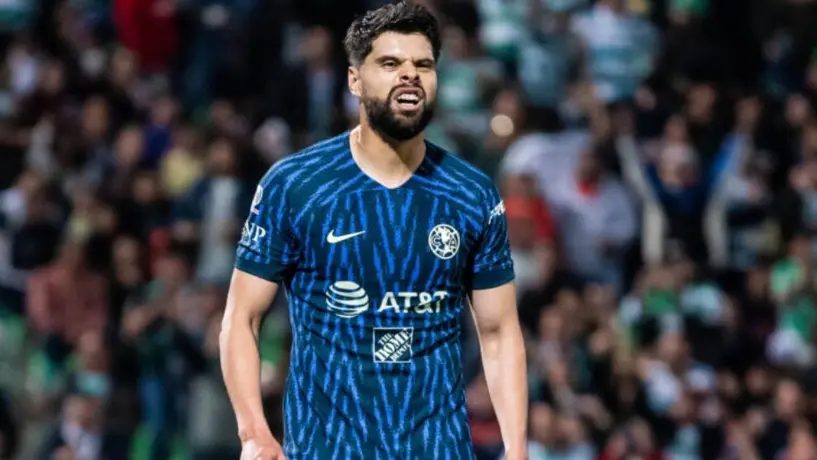 Rayados de Monterrey sondeó a Nestor Araujo tras la lesión de Carlos Salcedo