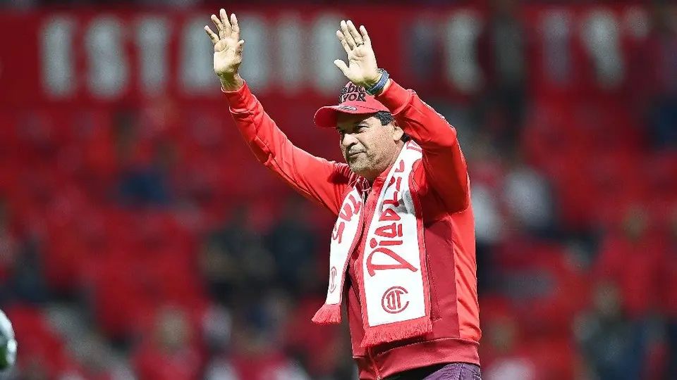 José Saturnino Cardozo negó contacto con la directiva de Toluca para llegar al banquillo