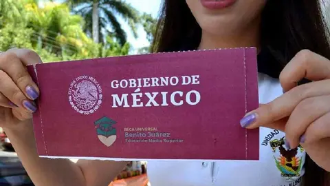 Beca Benito Juárez: Estos alumnos pronto recibirán más de 11 mil pesos