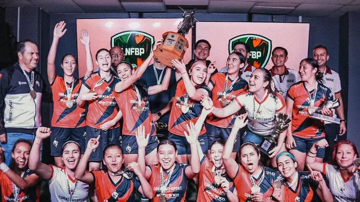 Savage Femenil se consagró campeón de la Liga Nacional de Futbol de Bardas Profesional