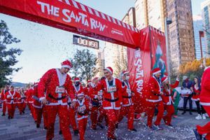 The Santa Run 2024 CDMX: Checa cuándo y dónde puedes correr disfrazado de Santa Claus