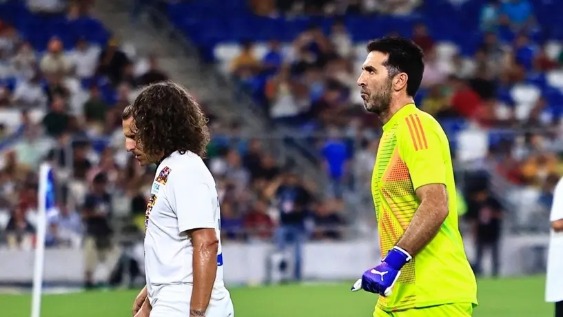 Buffon compara el gol de Borgetti en 2002 con el de chilena de Cristiano