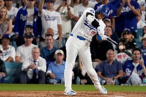 Pelota histórica del 50/50 de Shohei Ohtani se subastó en más de 4MDD