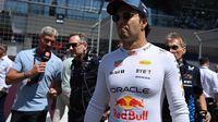 Red Bull remata mercancía oficial de Checo Pérez tras anunciarse su salida de la escudería