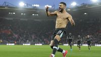 Liverpool, con doblete de Salah, remonta, vence al Southampton y se coloca de líder en la Premier League