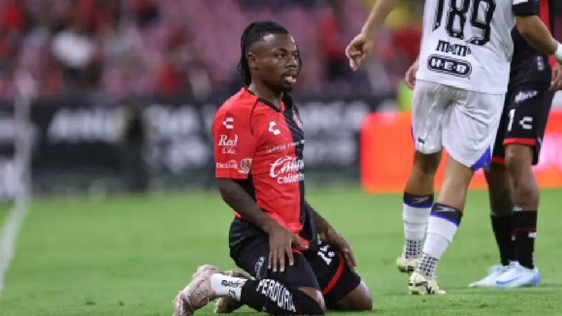 ¡Gallo de pelea! Querétaro sorprende y le quita el invicto al Atlas en el Jalisco