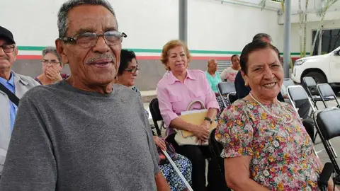 Pensión Adultos Mayores: Reducen edad mínima para recibirla, de 68 a 65 años
