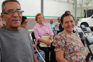 Pensión Adultos Mayores: Reducen edad mínima para recibirla, de 68 a 65 años