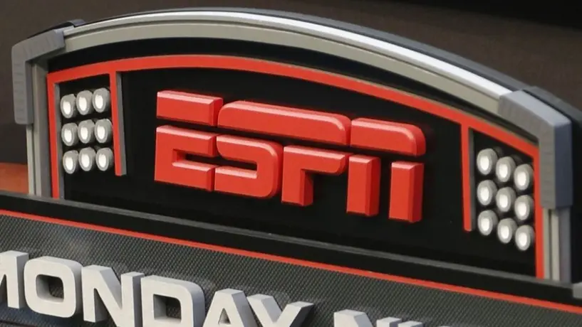 ESPN apunta a quedarse con mayor tajada de NFL por adeudos de Fox Sports